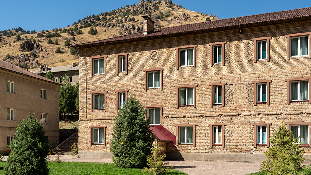 Yangiobod turbazasi — tog‘larda 2 kun — photo 2