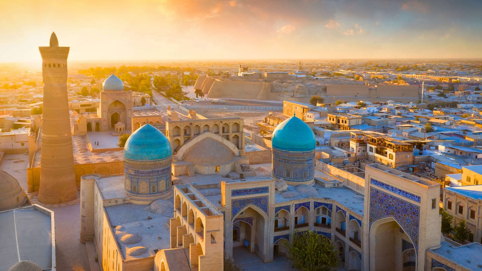 Buxoro + Samarqand — tezyurar poyezdda 3 kun / 2 tun