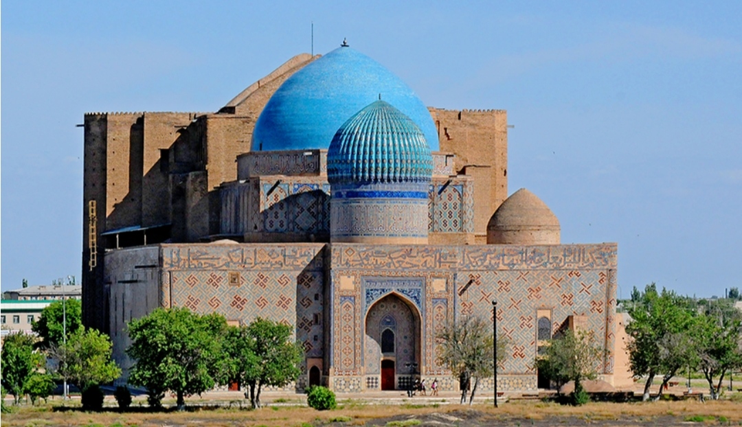 Turkiston — 2 kun / 1 tun, Qozog‘iston — photo 2